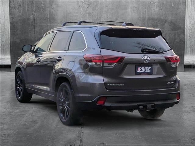 used 2019 Toyota Highlander car, priced at $26,952