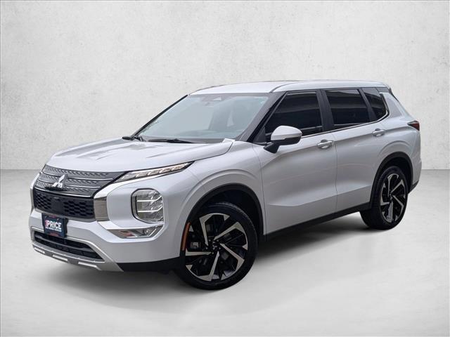 used 2023 Mitsubishi Outlander car, priced at $22,280