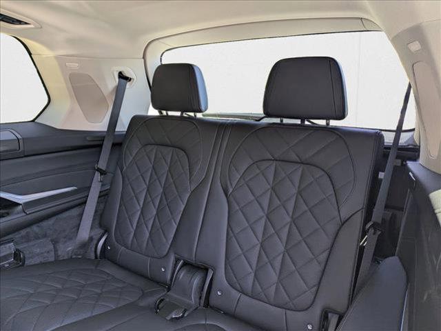new 2026 BMW X7 car, priced at $94,540