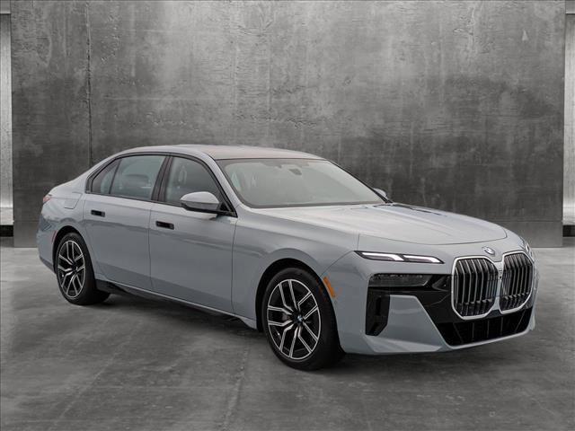 new 2024 BMW 760 car, priced at $131,795