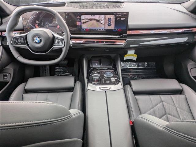 new 2025 BMW 540 car, priced at $72,175