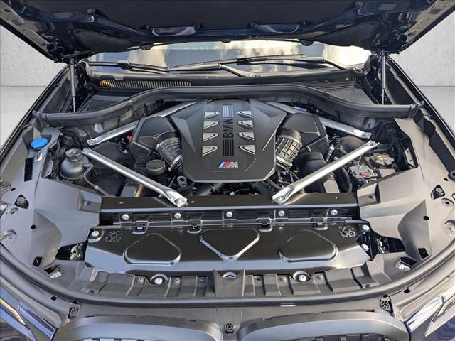 new 2026 BMW X7 car, priced at $127,690