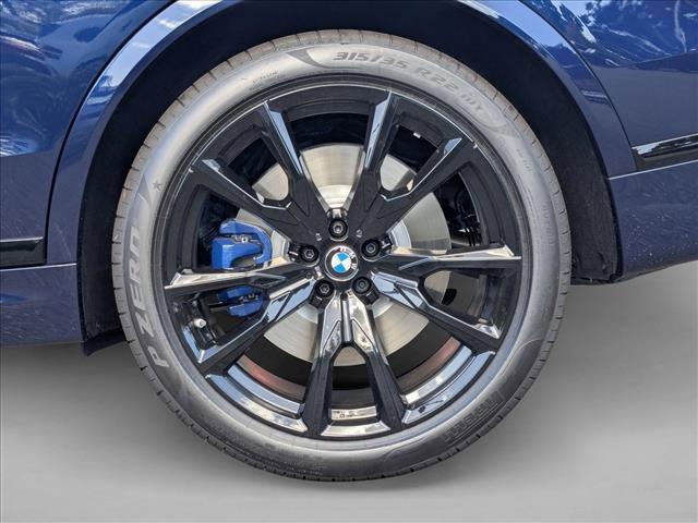 new 2026 BMW X7 car, priced at $127,690