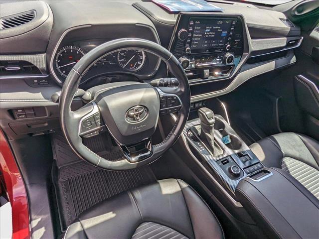 used 2021 Toyota Highlander car, priced at $34,795
