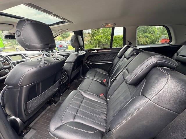 used 2014 Mercedes-Benz GL-Class car, priced at $13,481