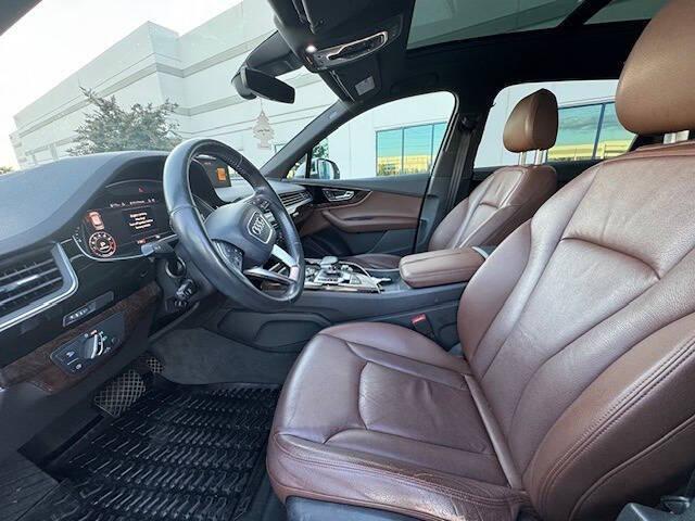 used 2017 Audi Q7 car, priced at $14,981
