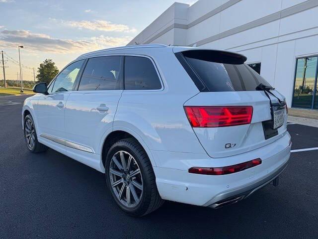 used 2017 Audi Q7 car, priced at $14,981