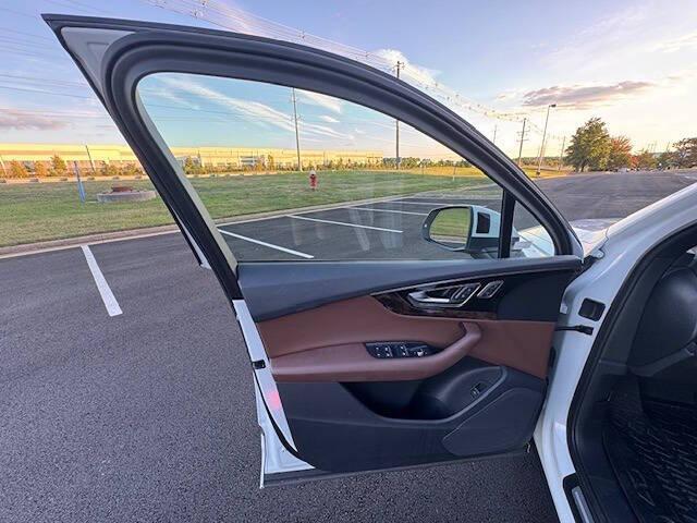 used 2017 Audi Q7 car, priced at $14,981