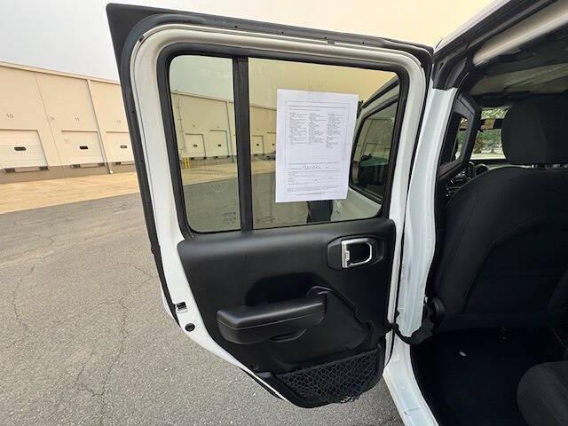 used 2020 Jeep Gladiator car, priced at $20,481