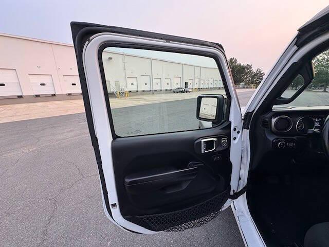 used 2020 Jeep Gladiator car, priced at $20,481