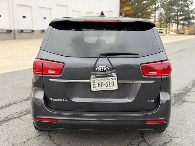 used 2019 Kia Sedona car, priced at $8,981