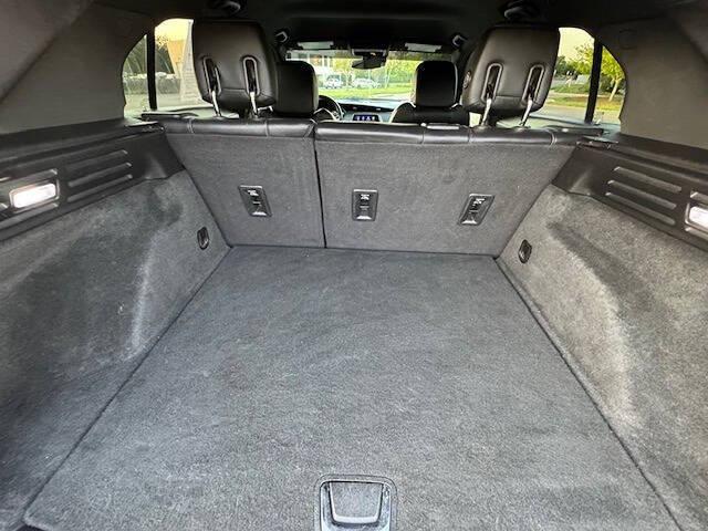 used 2020 Cadillac XT4 car, priced at $15,981