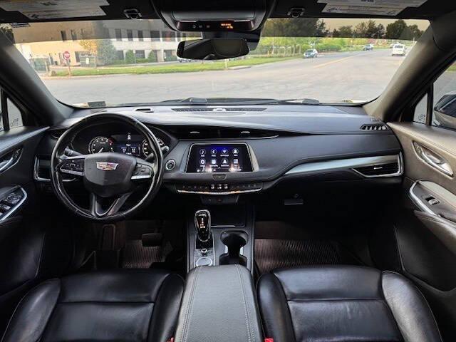 used 2020 Cadillac XT4 car, priced at $15,981