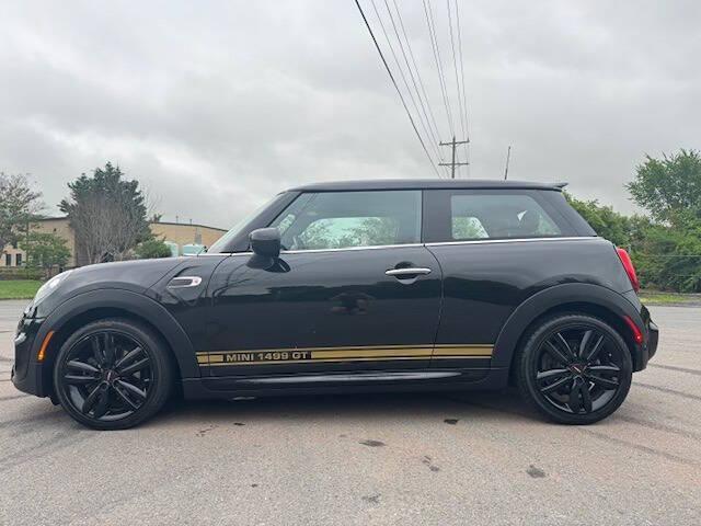 used 2021 MINI Hardtop car, priced at $16,481