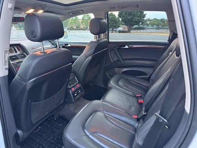 used 2011 Audi Q7 car, priced at $10,481