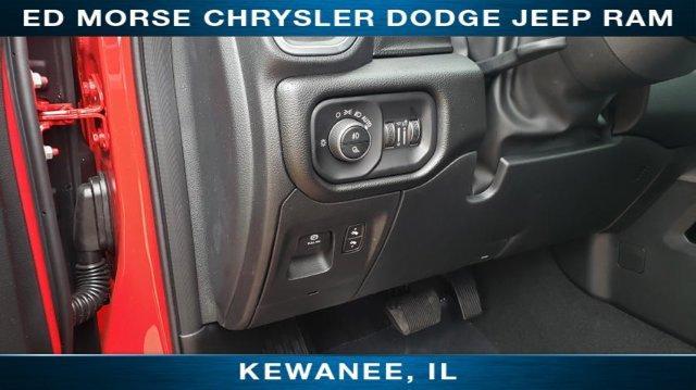 new 2025 Ram 1500 car, priced at $46,637