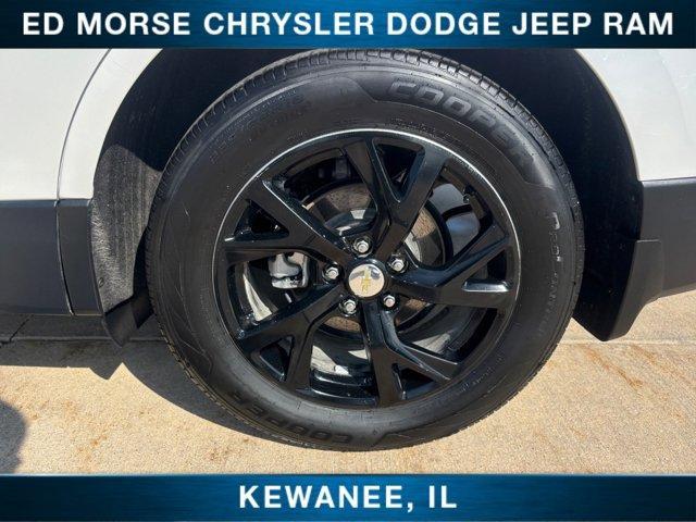 used 2021 Chevrolet Equinox car, priced at $16,999