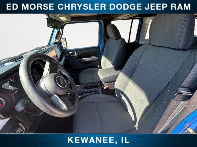new 2025 Jeep Wrangler car, priced at $41,645