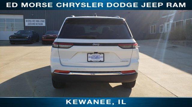 new 2024 Jeep Grand Cherokee car, priced at $35,782