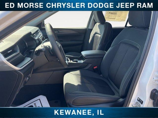 new 2024 Jeep Grand Cherokee car, priced at $34,032