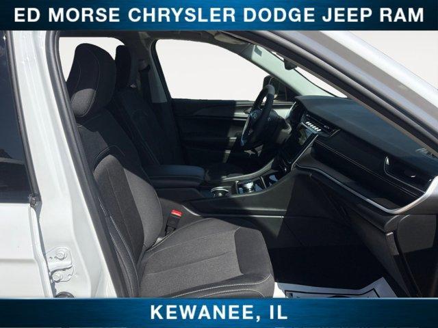 new 2024 Jeep Grand Cherokee car, priced at $34,032