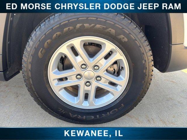 new 2024 Jeep Grand Cherokee car, priced at $34,032