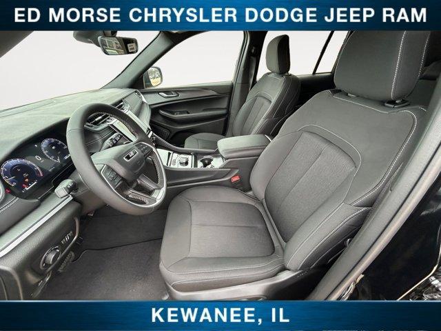 new 2025 Jeep Grand Cherokee car, priced at $38,743