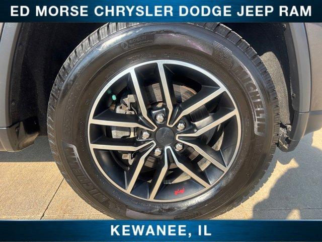 used 2019 Jeep Grand Cherokee car, priced at $20,999