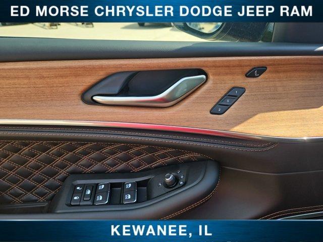 new 2025 Jeep Grand Cherokee car, priced at $65,302