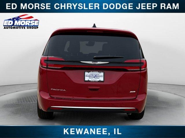 new 2025 Chrysler Pacifica car, priced at $46,248