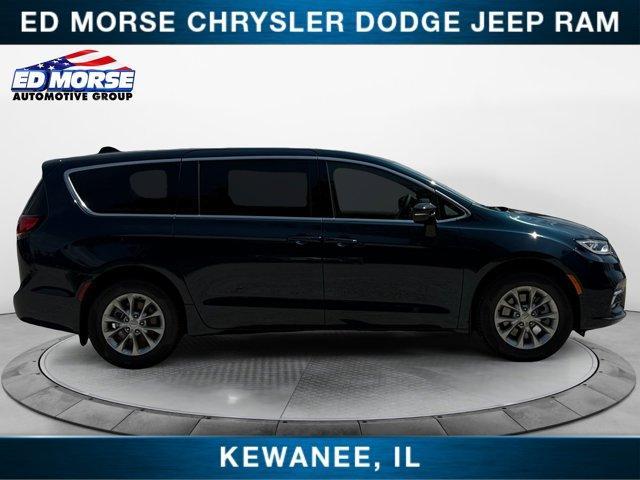 new 2025 Chrysler Pacifica car, priced at $51,283