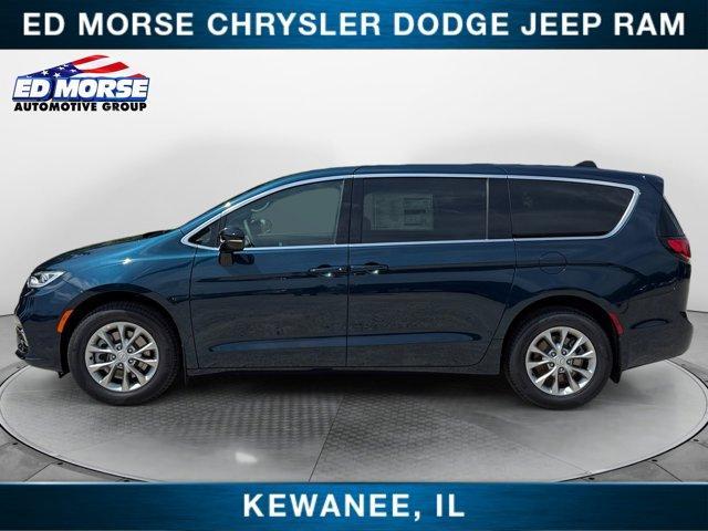 new 2025 Chrysler Pacifica car, priced at $51,283