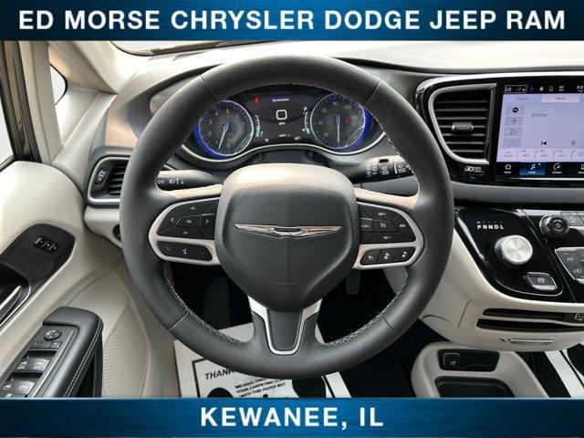 used 2023 Chrysler Pacifica car, priced at $25,499