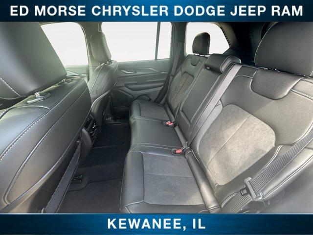 new 2025 Jeep Grand Cherokee car, priced at $44,260