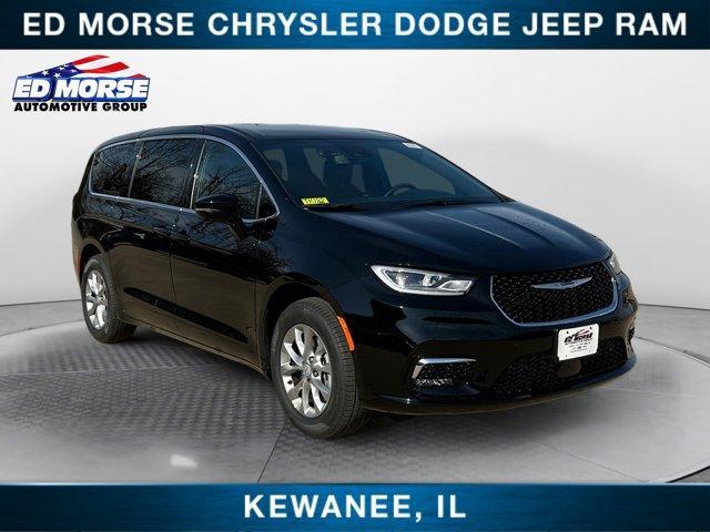 new 2025 Chrysler Pacifica car, priced at $45,753