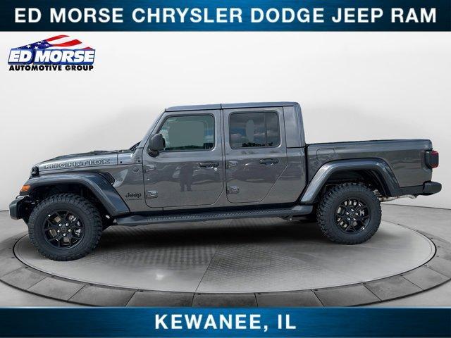 new 2025 Jeep Gladiator car, priced at $48,417