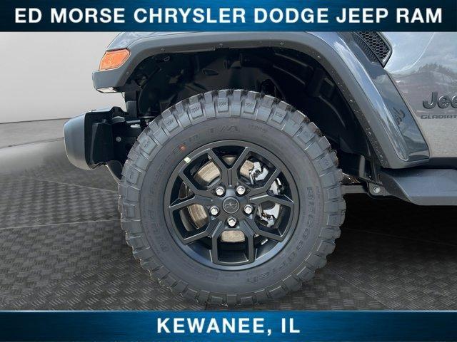 new 2025 Jeep Gladiator car, priced at $48,417