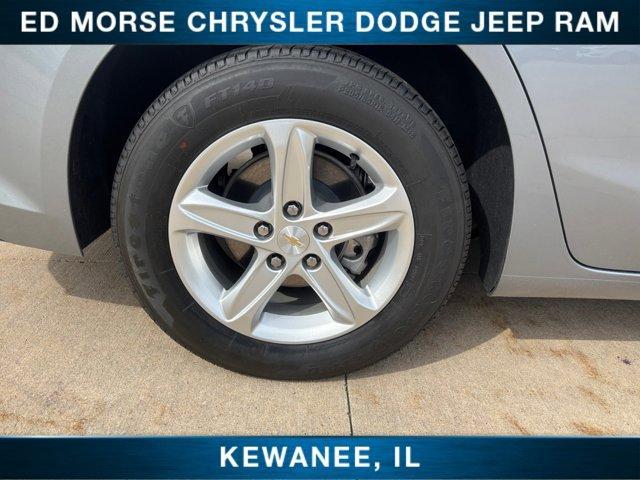 used 2024 Chevrolet Malibu car, priced at $20,570