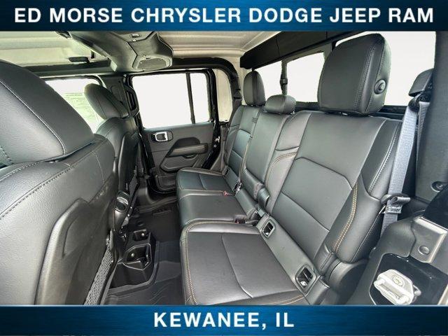 new 2025 Jeep Gladiator car, priced at $48,362