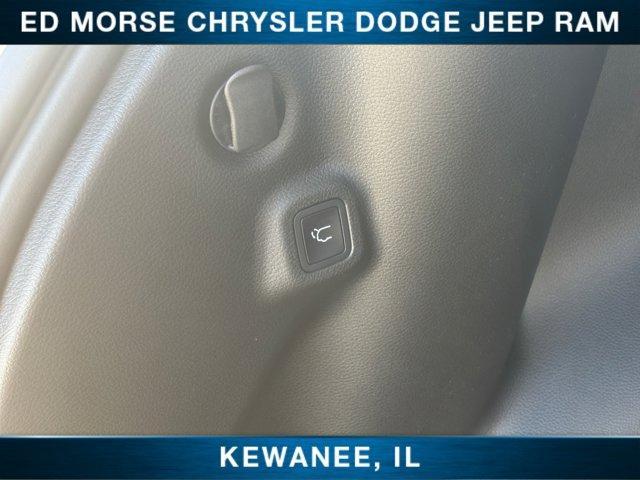 new 2026 Jeep Compass car, priced at $33,935