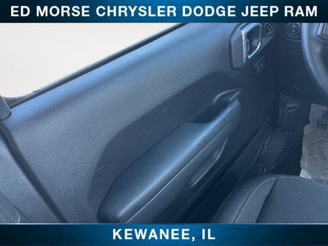 new 2025 Jeep Gladiator car, priced at $41,885