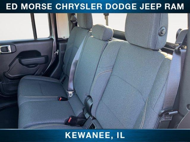 new 2025 Jeep Gladiator car, priced at $41,885