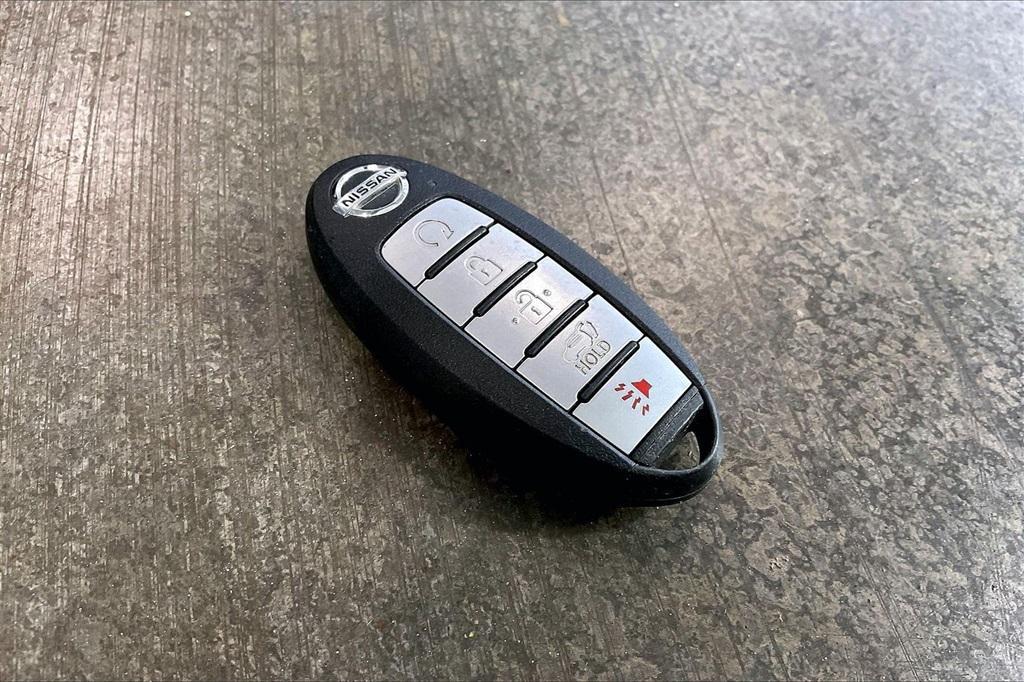 used 2020 Nissan Rogue car, priced at $20,288