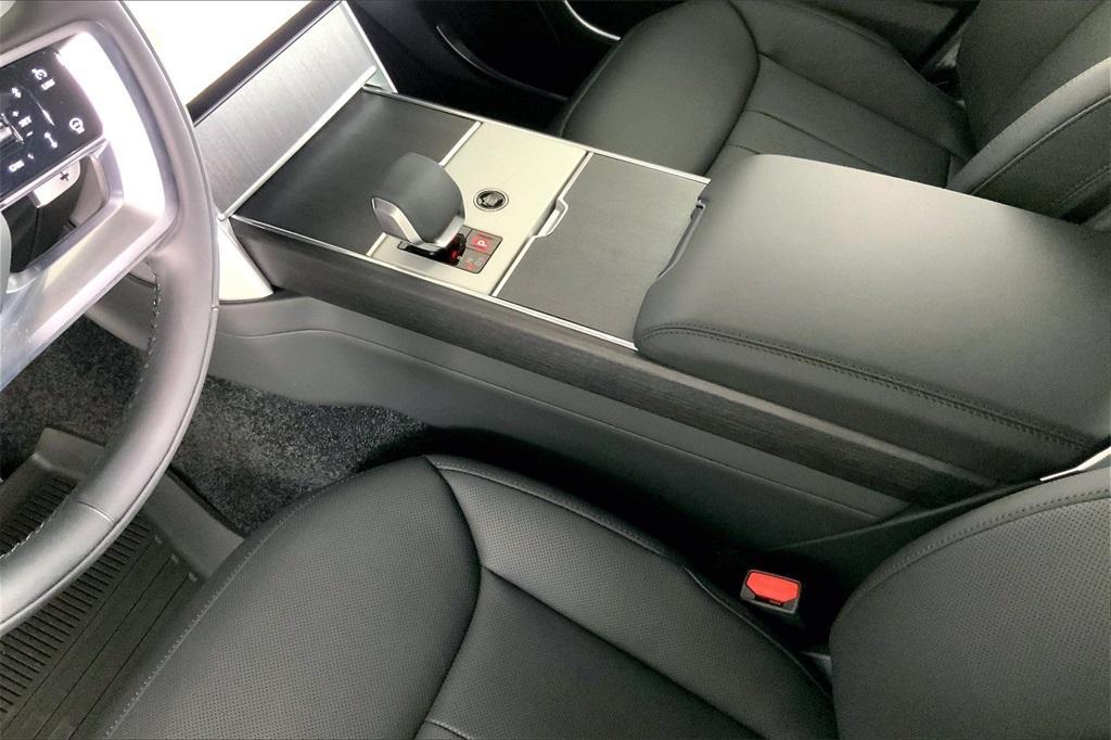 new 2025 Land Rover Range Rover car