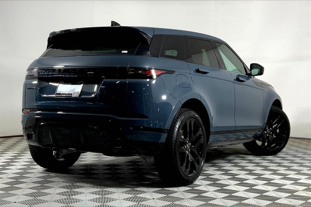 new 2024 Land Rover Range Rover Evoque car