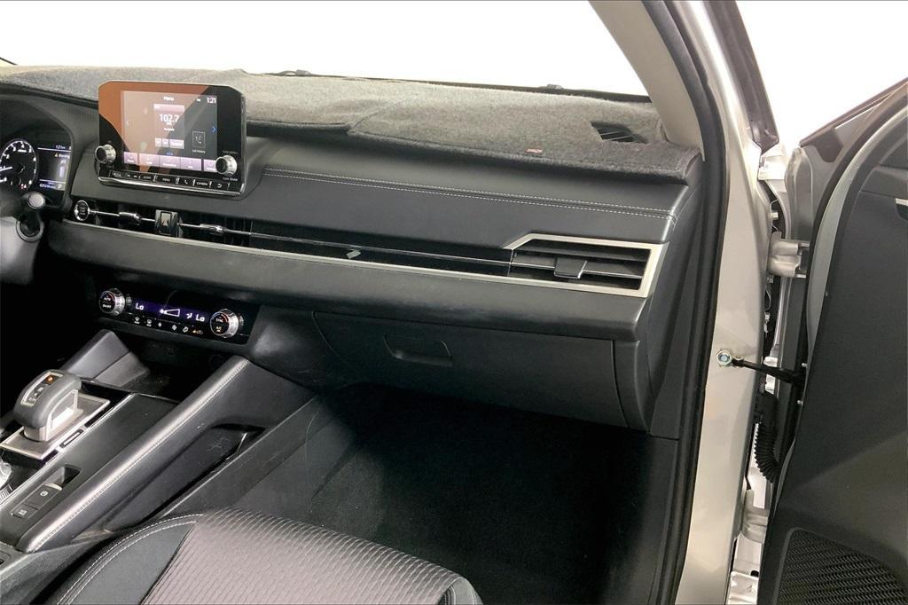 used 2022 Mitsubishi Outlander car, priced at $23,495
