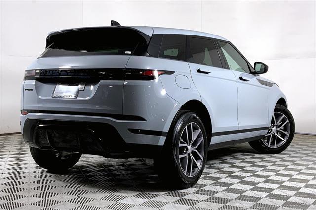 new 2024 Land Rover Range Rover Evoque car