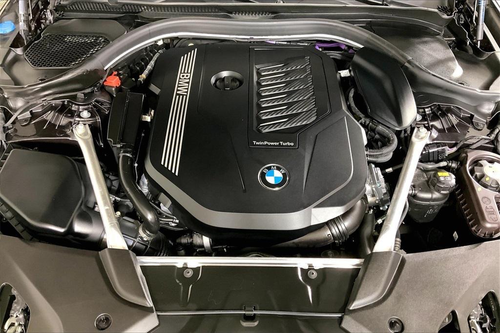 used 2022 BMW 540 car, priced at $37,995