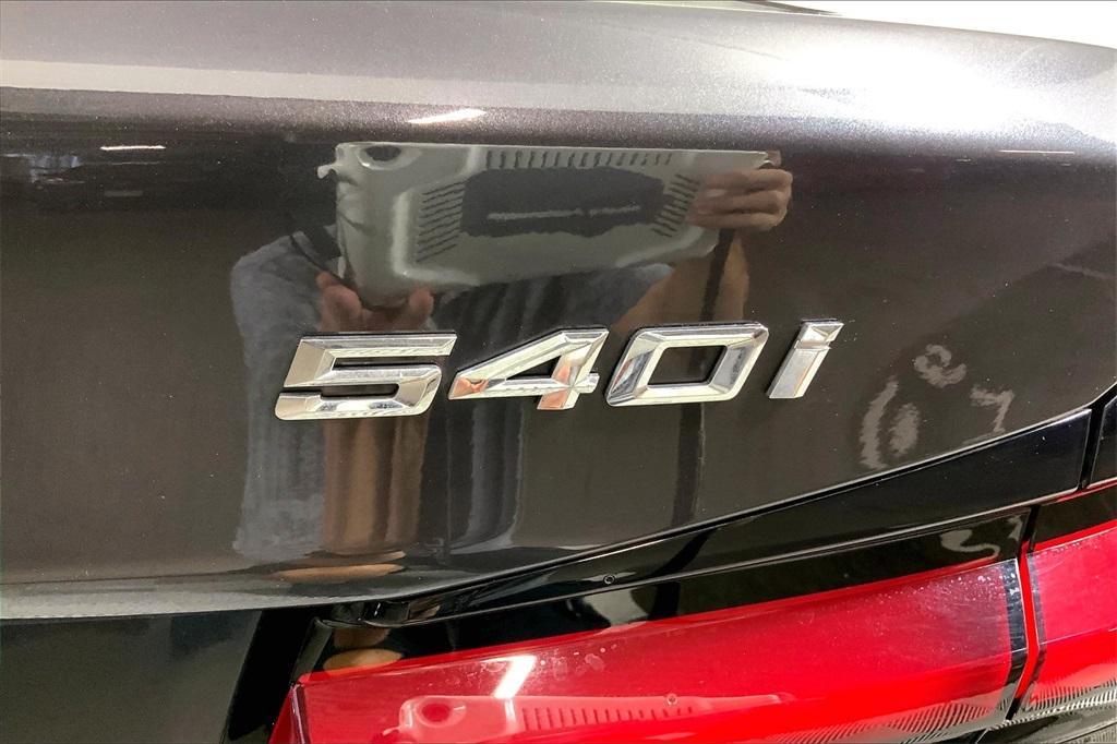 used 2022 BMW 540 car, priced at $37,995