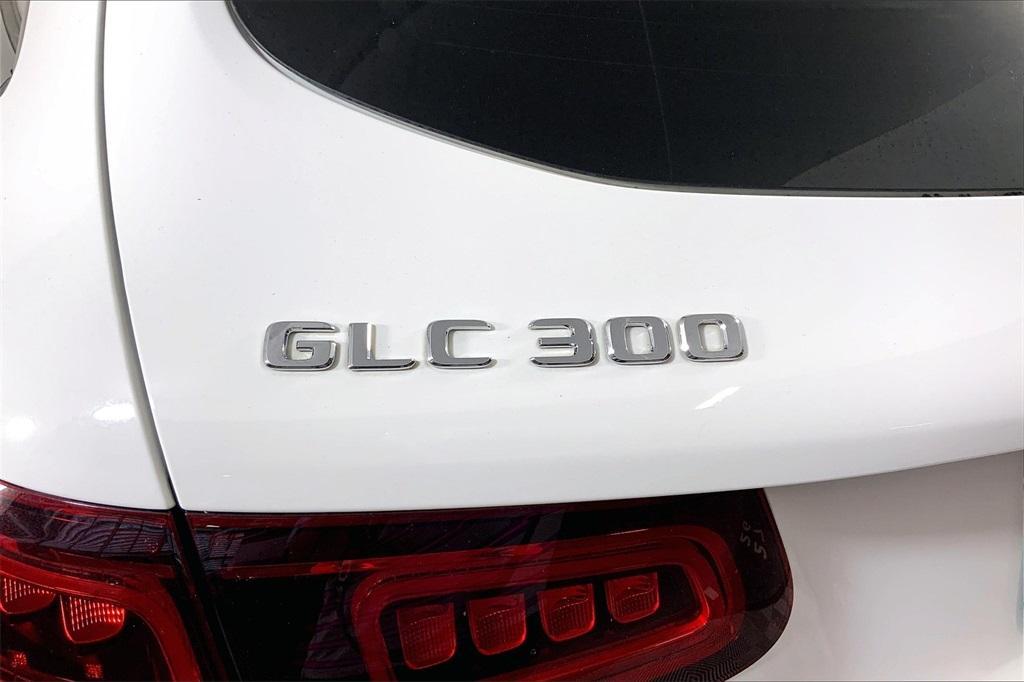 used 2020 Mercedes-Benz GLC 300 car, priced at $23,588